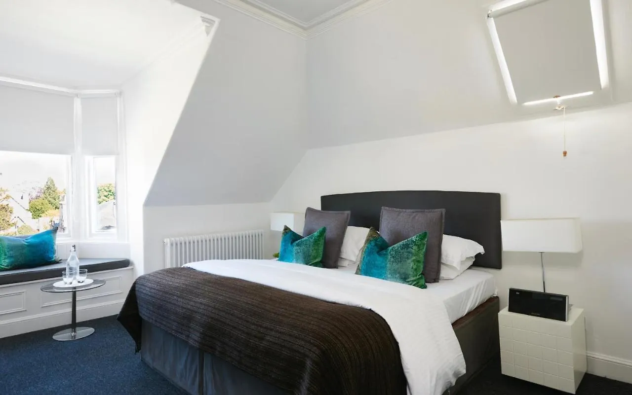 94Dr Villa Edinburgh